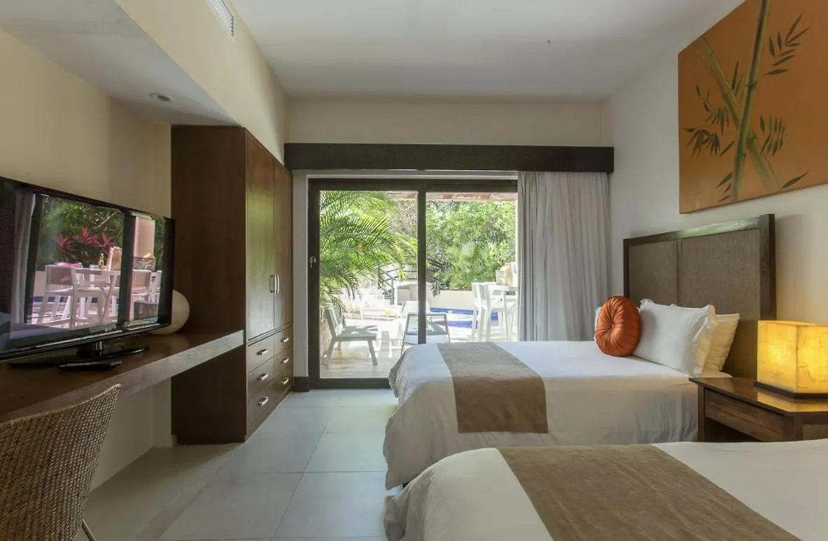 Daire Aldea Thai Condos In Mamitas Beach Playa del Carmen