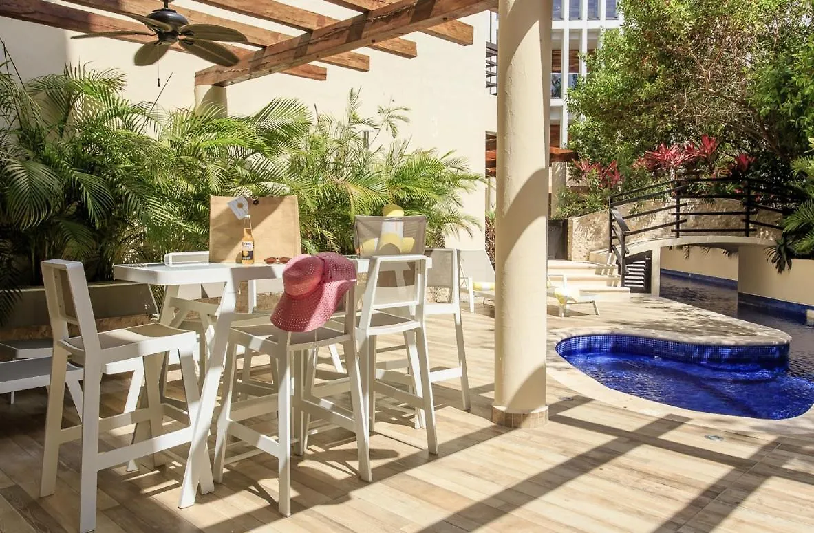 Daire Aldea Thai Condos In Mamitas Beach Playa del Carmen