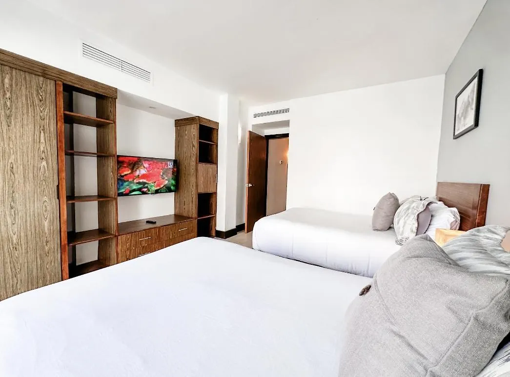Daire Aldea Thai Condos In Mamitas Beach Playa del Carmen Meksika
