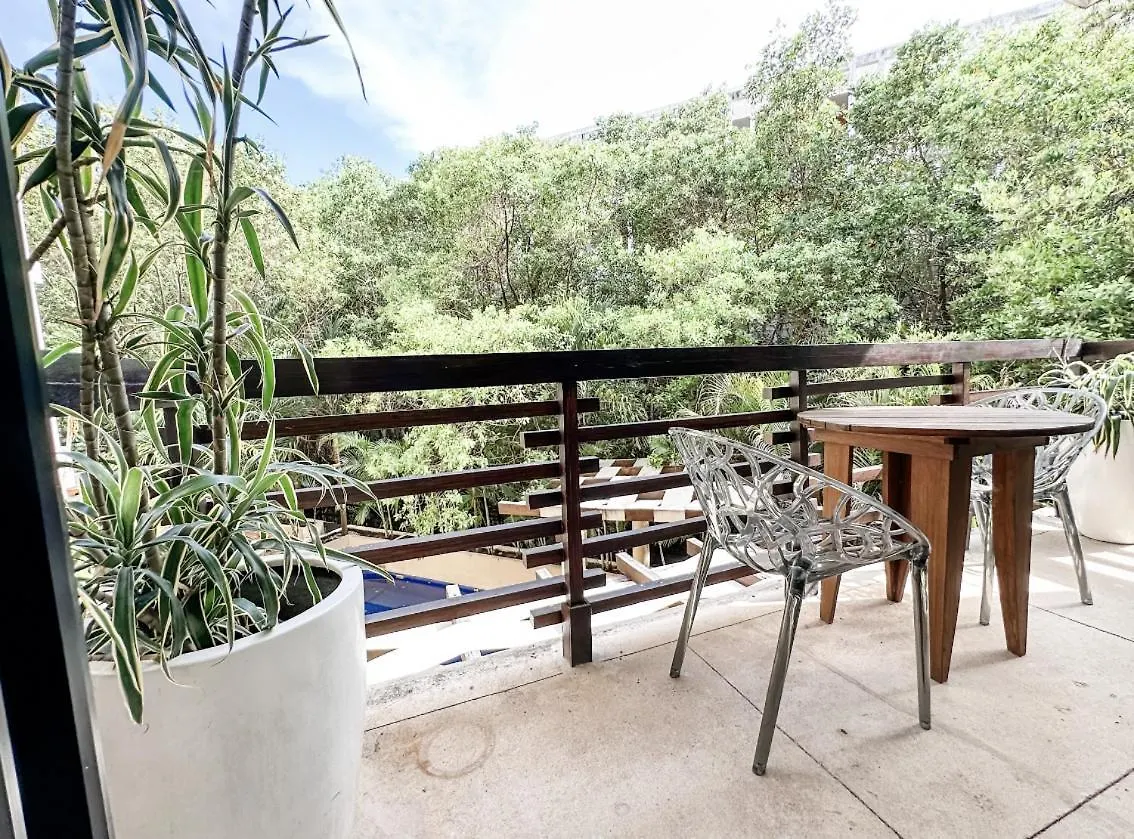 Aldea Thai Condos In Mamitas Beach Playa del Carmen 0*,