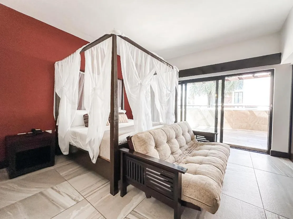Daire Aldea Thai Condos In Mamitas Beach Playa del Carmen